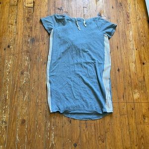 T-shirt dress